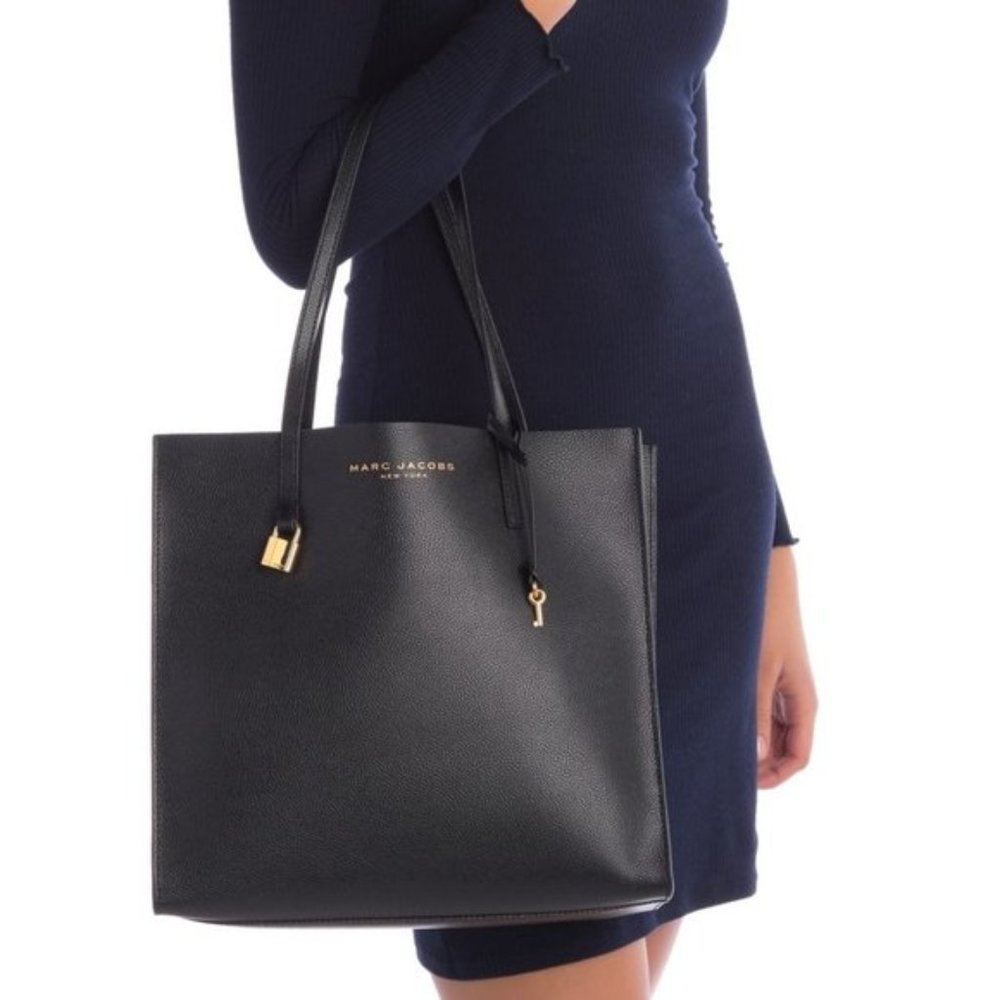 Marc Jacobs The Grind Tote Bag